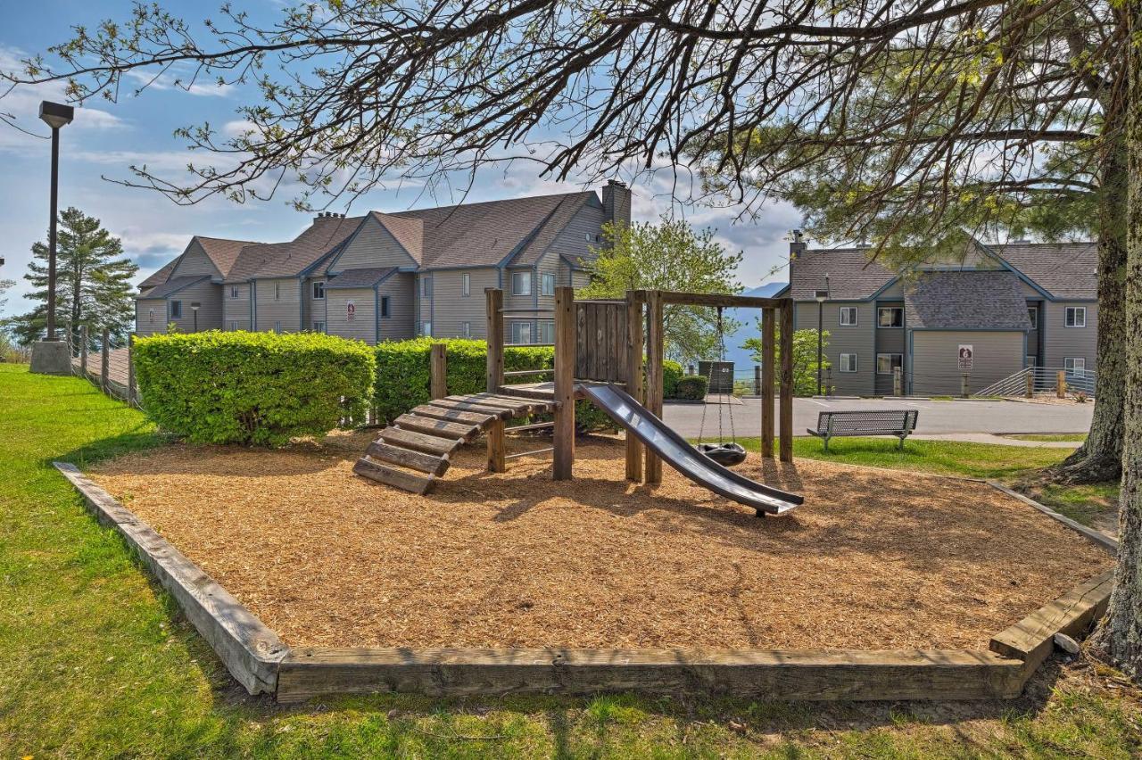 Gatlinburg Condo With Pool, Hot Tub, And Mtn Views! Εξωτερικό φωτογραφία